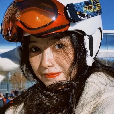 失控好莱坞高清封面